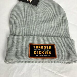 Dickies Gray Beanie with Traeger Patch. One size, men’s, nwt